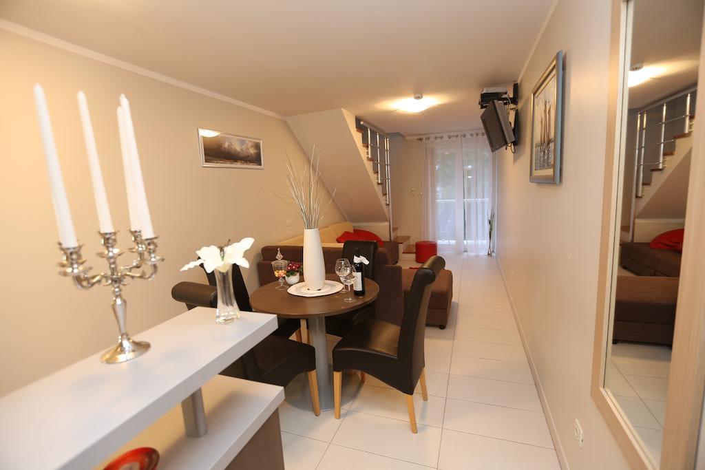 Apartments Lavica Beach Dumicic Podstrana Bilik gambar